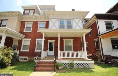 Main picture of 1908 N Washington St