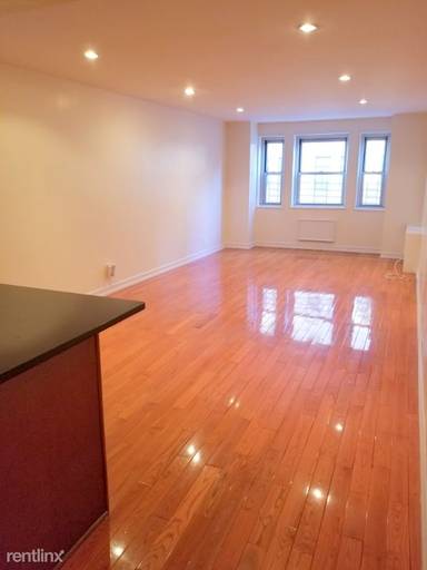 Main picture of 5 W 91st St