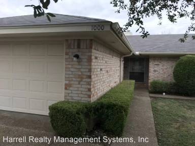 Main picture of 1000 Parkview Cir