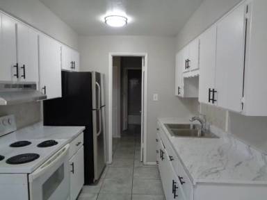 Main picture of 2604 W Pierson St