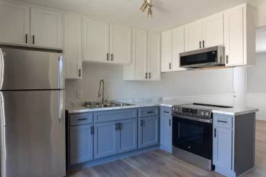 Main picture of 1025 Crossing Brook Way