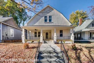 Main picture of 518 S Race St