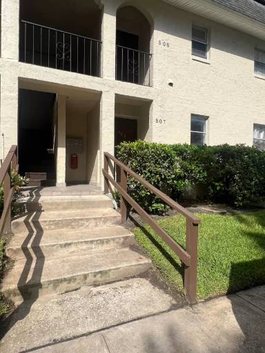Main picture of 507 E San Sebastian Ct