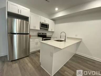 Main picture of 709 N 44th St
