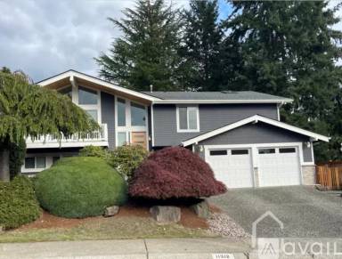 Main picture of 11312 81st Ave NE
