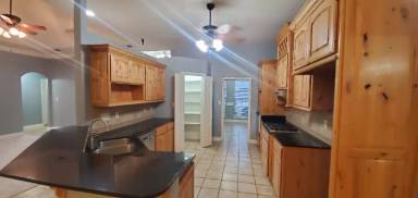 Main picture of 3016 Yasmeen Cir