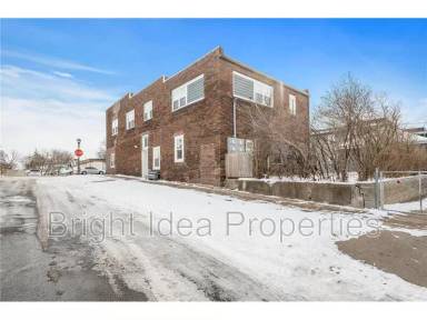 Main picture of 1051 Arkwright St