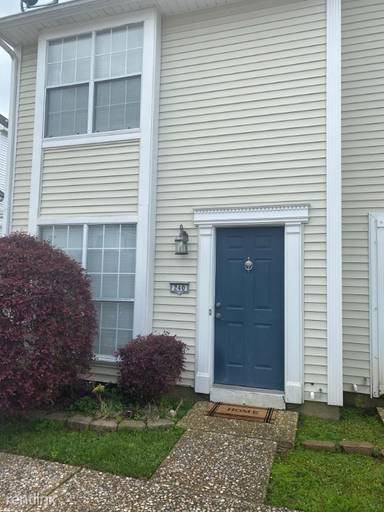 Main picture of 240 Settlers Park Dr