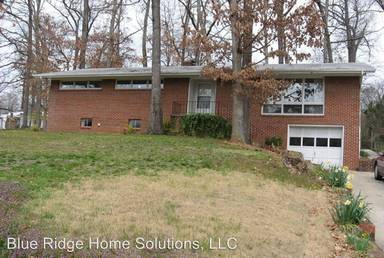 Main picture of 319 Hope Rd