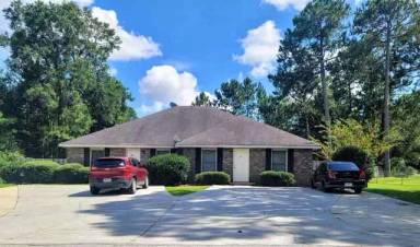 Main picture of 106 Lindsay Ct