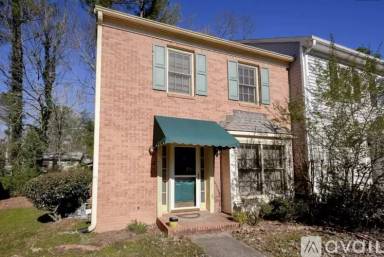 Main picture of 507 Salem Woods Dr SE