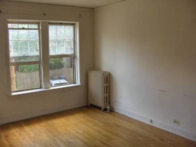 Main picture of 816 Simpson St