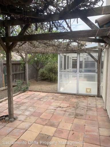 Main picture of 8709 Mesa Brook Way