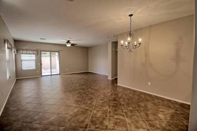Main picture of 879 W Calle Muro Fuerte