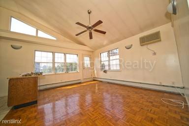 Main picture of 2566 12th St