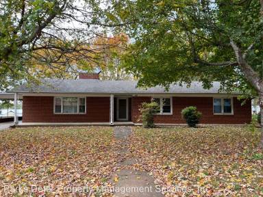 Main picture of 212 S Lackey St