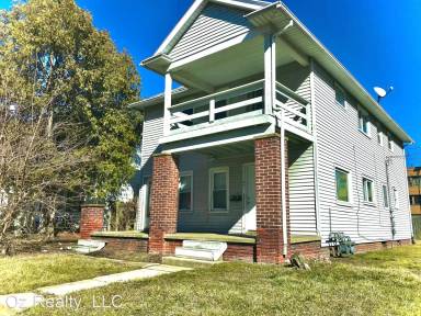 Main picture of 4202 Packard Rd