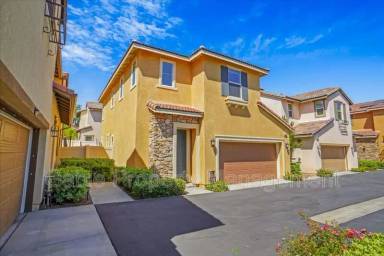 Main picture of 26835 Albion Way