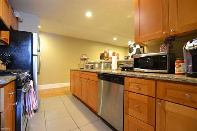 Main picture of 76 Egmont St