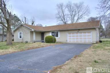 Main picture of 608 Barwick Pl