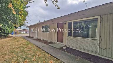 Main picture of 3525 S L St