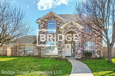 Main picture of 6613 Ruth Cir