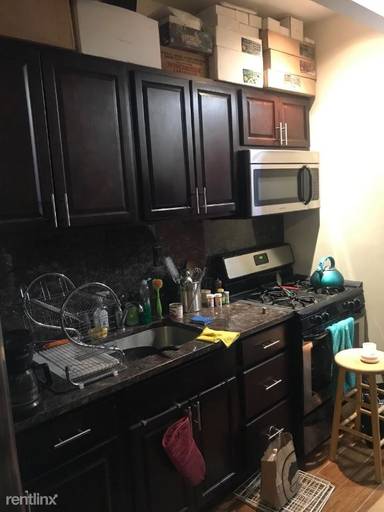 Main picture of 303 Stanhope St