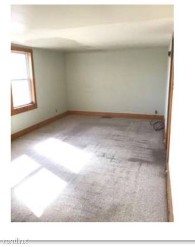 Main picture of 1512 Lake Ave