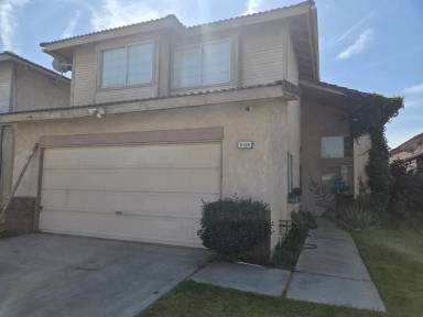 Main picture of 8109 Fawn St