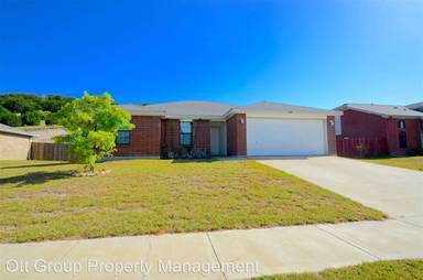 Main picture of 1904 Cline Dr