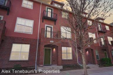 Main picture of 317 E Las Animas St