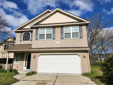 Main picture of 1269 Ferry Point Rd