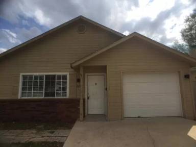 Main picture of 709 W Van Gogh Pl