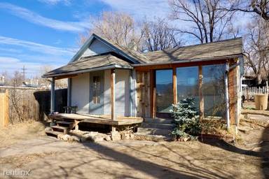Main picture of 1009 S Royer St