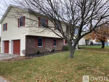Main picture of 620 Poplar St