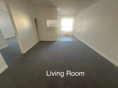 Main picture of 12003 Hart St