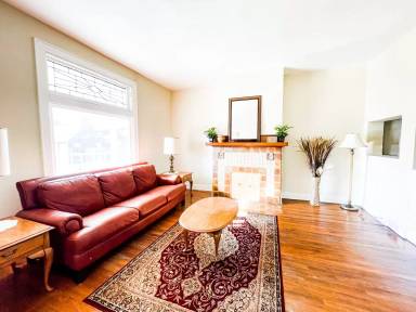 Main picture of 433 Winton St