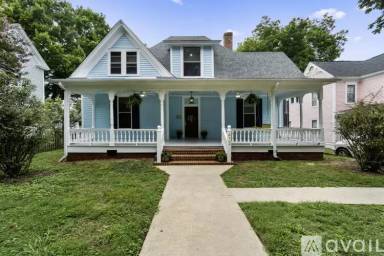 Main picture of 412 S Ellis St