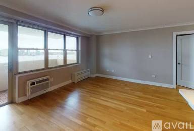 Main picture of 331 Greenwich St