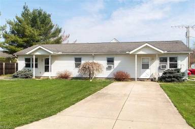 Main picture of 23 Chestnut St
