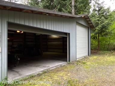 Main picture of 17886 W Spring Lake Dr SE