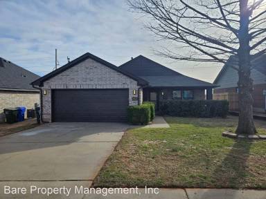 Main picture of 1913 E View Dr
