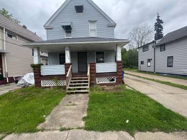 Main picture of 3039 W 51st St