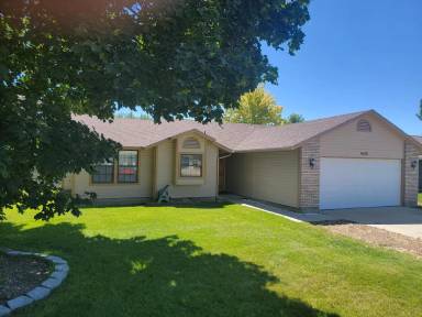 Main picture of 9421 W Susan St