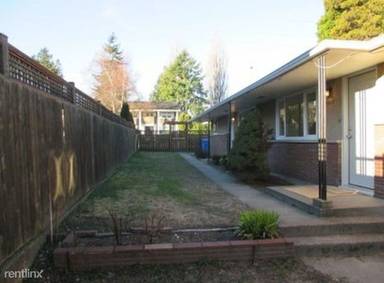 Main picture of 4015 Pacific Ave