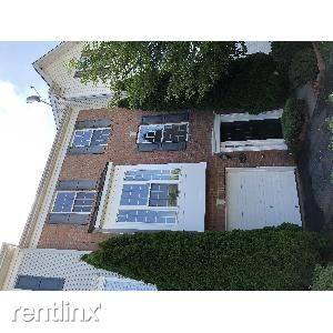 Main picture of 2592 Carrington Way