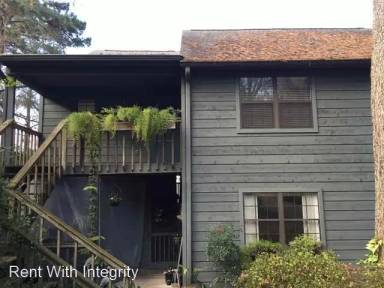 Main picture of 1970 Nicklaus Dr