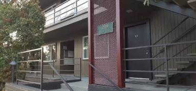 Main picture of 2819 Derby St