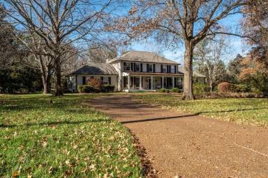 Main picture of 6010 Martingale Ln