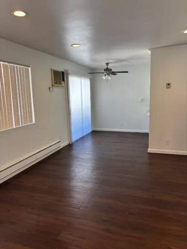 Main picture of 14718 Magnolia Blvd